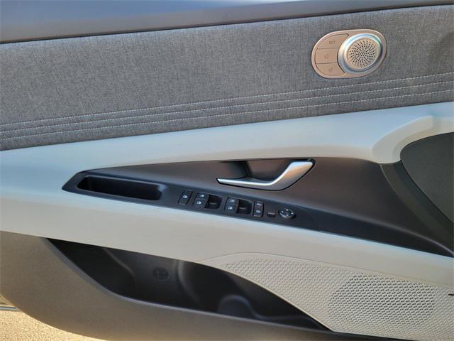 new 2025 Hyundai Elantra car, priced at $30,805