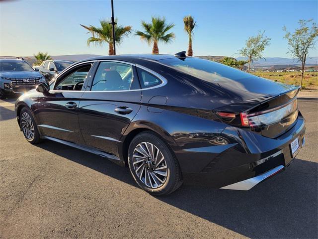 new 2025 Hyundai Sonata Hybrid car, priced at $32,575