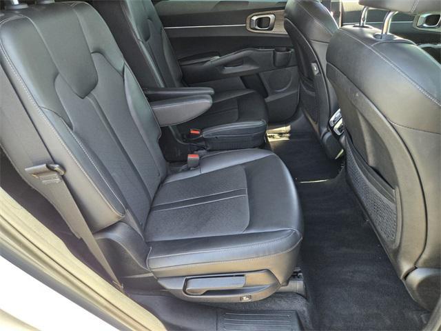 used 2022 Kia Sorento car, priced at $33,658