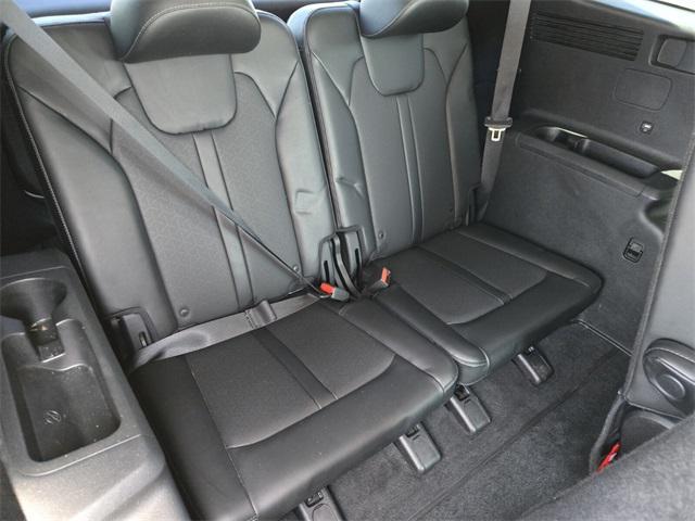 used 2022 Kia Sorento car, priced at $33,658