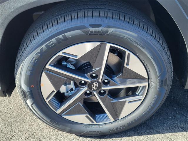new 2025 Hyundai TUCSON Hybrid car, priced at $38,560