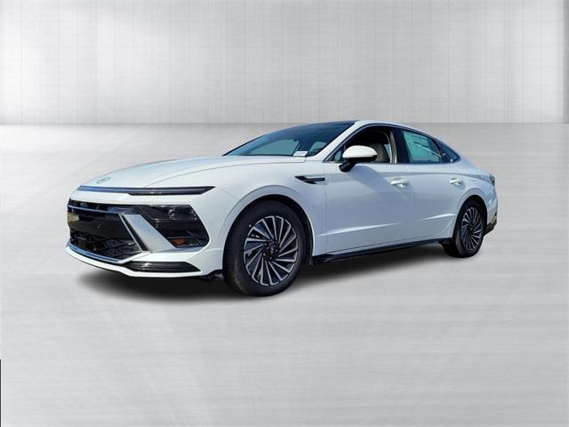 new 2025 Hyundai Sonata Hybrid car, priced at $39,625