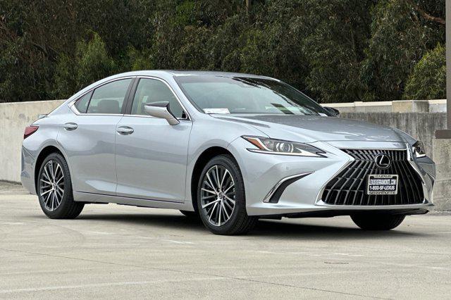 new 2025 Lexus ES 300h car, priced at $50,944