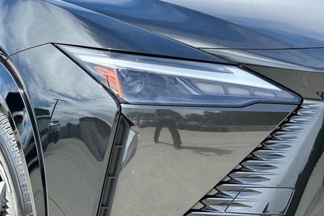 new 2025 Lexus RZ 450e car, priced at $50,224