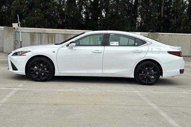 new 2025 Lexus ES 300h car, priced at $51,809