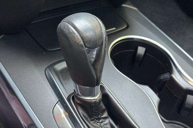 used 2014 Acura MDX car, priced at $11,697
