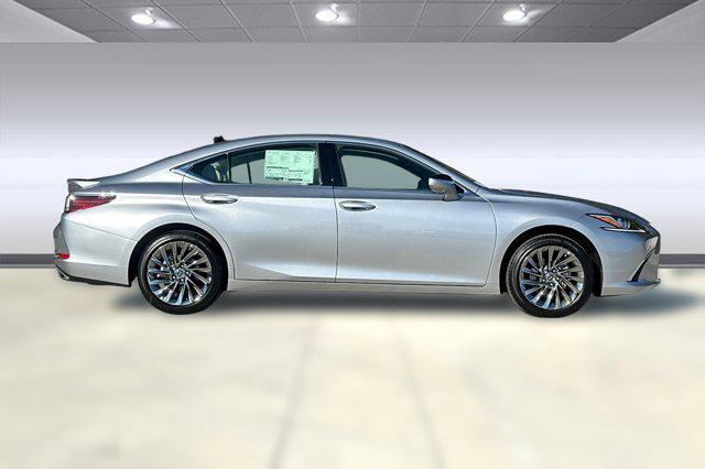 new 2025 Lexus ES 350 car, priced at $52,769