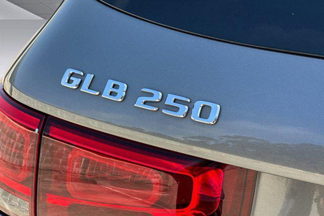 used 2022 Mercedes-Benz GLB 250 car, priced at $22,886