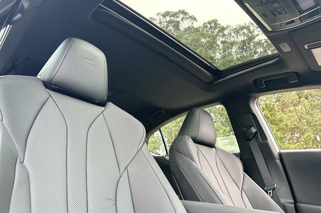 new 2024 Lexus ES 350 car, priced at $56,741