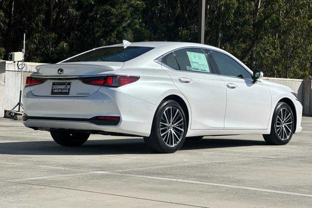 new 2024 Lexus ES 300h car, priced at $48,403