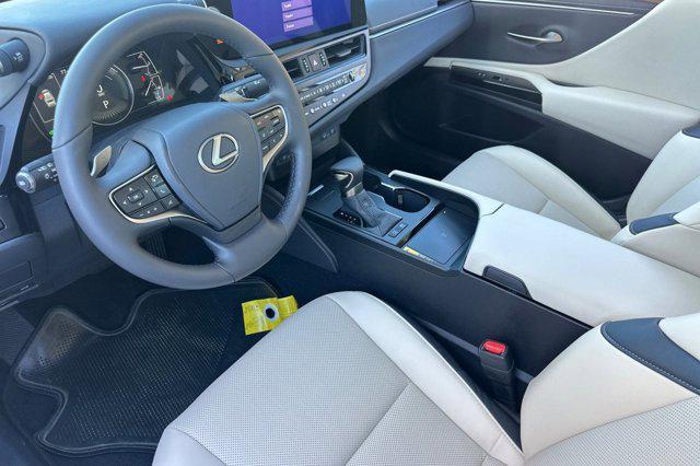 new 2025 Lexus ES 300h car, priced at $48,334