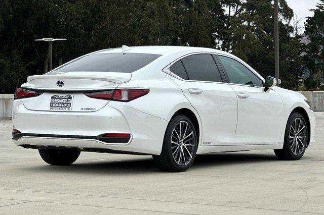 used 2022 Lexus ES 300h car, priced at $36,299