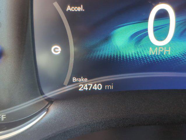 used 2022 Chrysler Pacifica Hybrid car, priced at $33,999