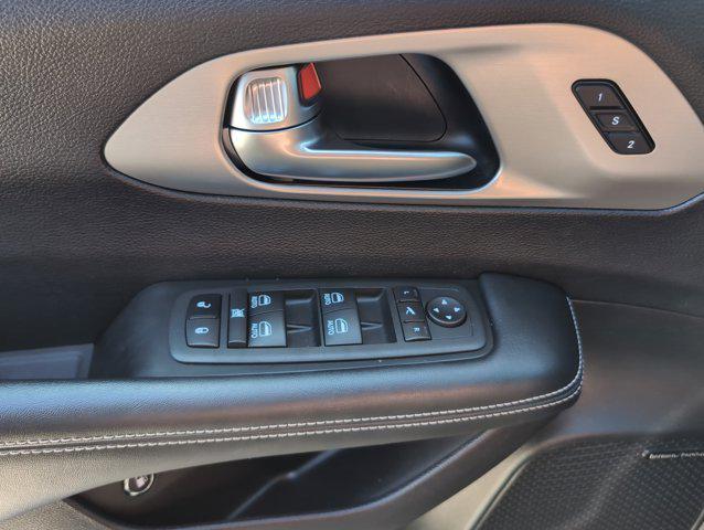 used 2022 Chrysler Pacifica Hybrid car, priced at $33,999