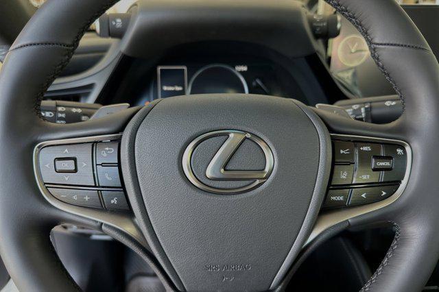 new 2025 Lexus ES 300h car, priced at $50,891