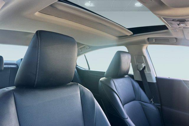 new 2025 Lexus ES 300h car, priced at $47,504