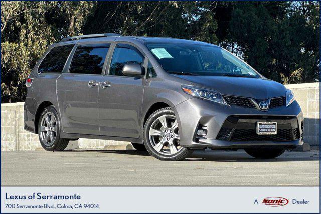 used 2018 Toyota Sienna car, priced at $30,999