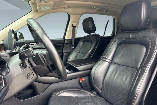 used 2020 Lincoln Aviator car, priced at $31,999