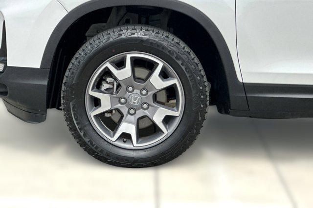 used 2022 Honda Passport car, priced at $34,888