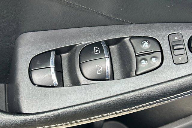 used 2023 Nissan Maxima car, priced at $18,886