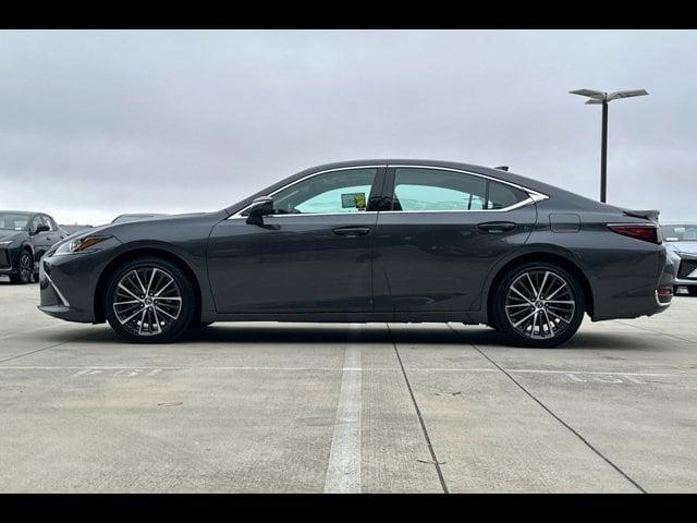 used 2023 Lexus ES 300h car, priced at $43,888