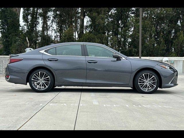 used 2023 Lexus ES 300h car, priced at $43,888