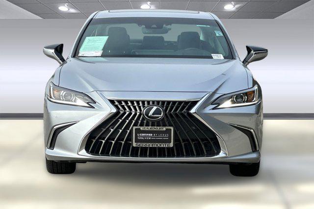 used 2025 Lexus ES 300h car, priced at $43,798