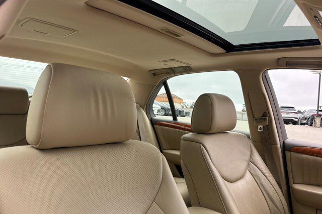 used 2006 Lexus LS 430 car, priced at $17,999