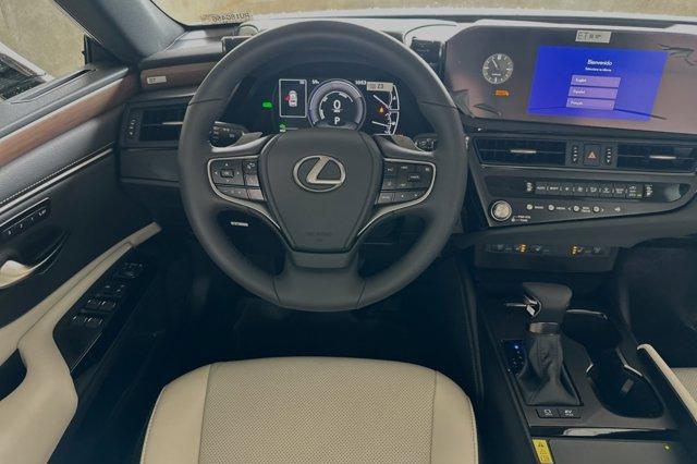 new 2024 Lexus ES 300h car, priced at $48,444