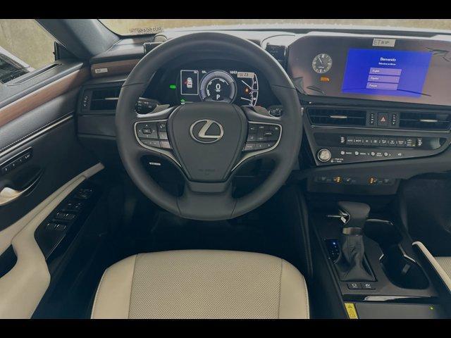 new 2024 Lexus ES 300h car, priced at $48,371