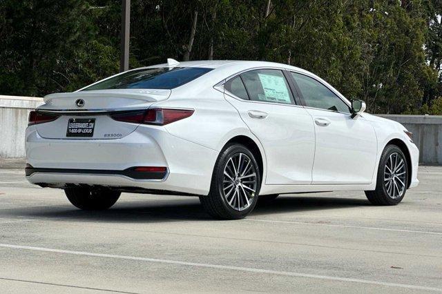 new 2024 Lexus ES 300h car, priced at $48,444