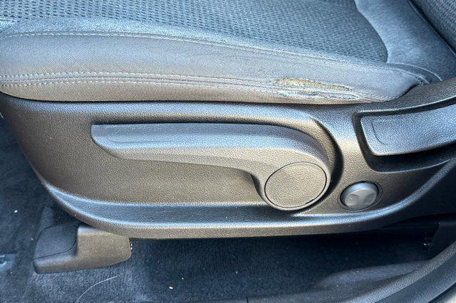 used 2020 Hyundai Santa Fe car, priced at $13,998