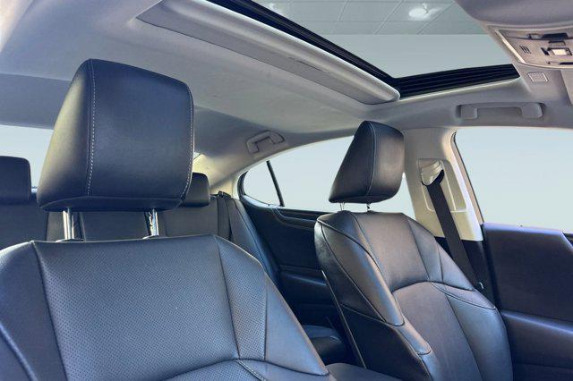 used 2025 Lexus ES 300h car, priced at $44,388