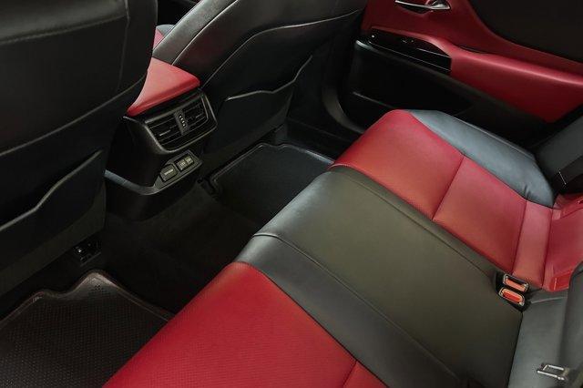 new 2024 Lexus ES 300h car, priced at $55,043