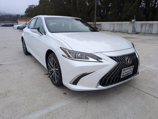 new 2025 Lexus ES 300h car, priced at $47,899