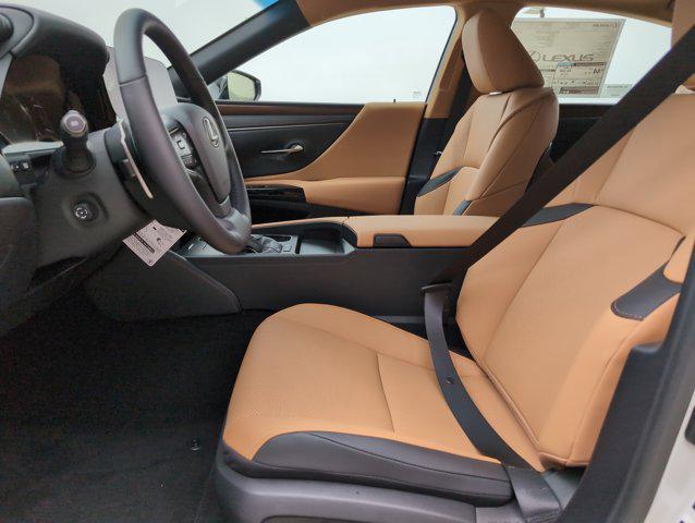 new 2025 Lexus ES 300h car, priced at $49,899