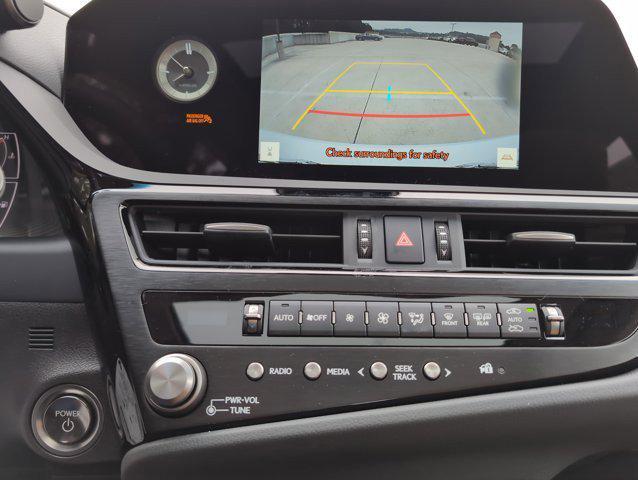 new 2025 Lexus ES 300h car, priced at $47,899