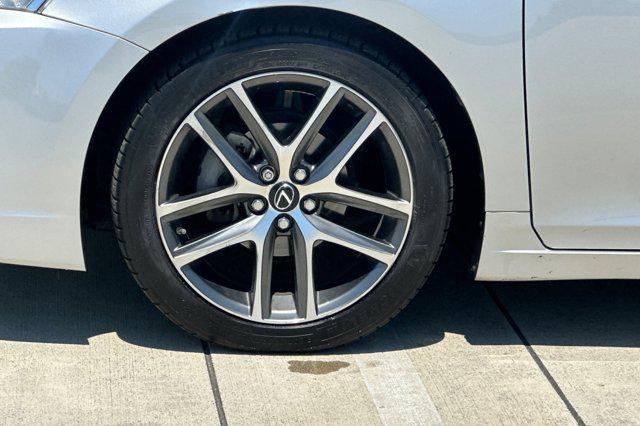 used 2016 Lexus CT 200h car, priced at $15,999