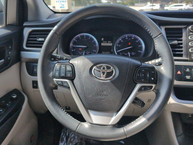 used 2019 Toyota Highlander car, priced at $28,888