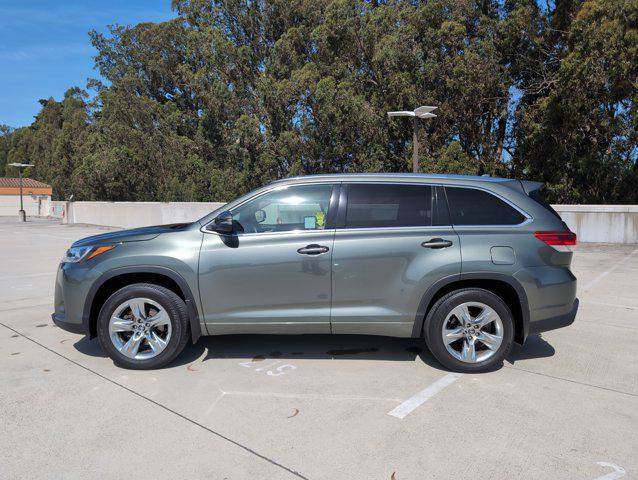 used 2019 Toyota Highlander car, priced at $28,888