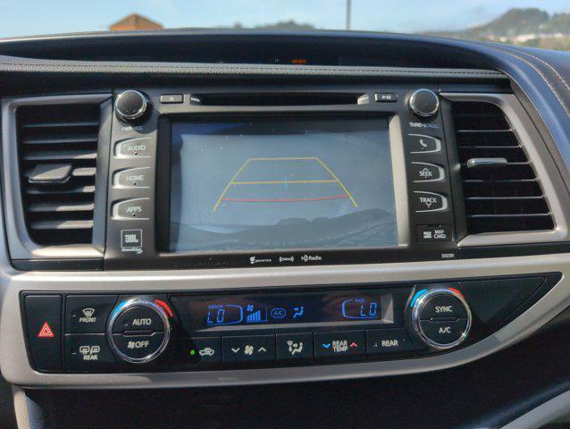 used 2019 Toyota Highlander car, priced at $28,888