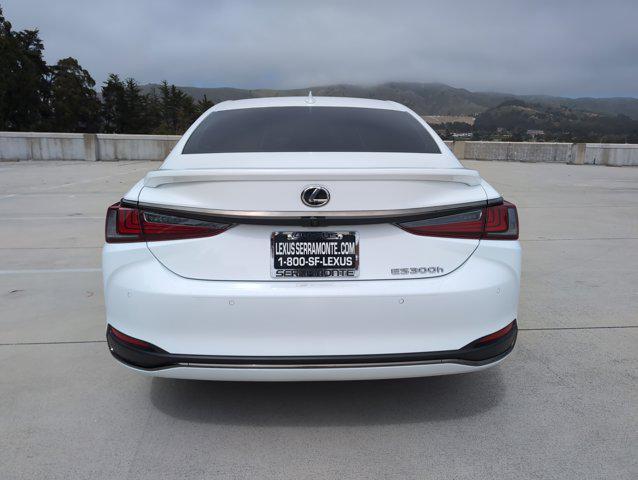used 2023 Lexus ES 300h car, priced at $39,999
