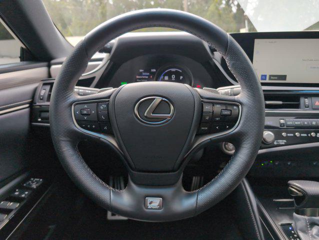 used 2023 Lexus ES 300h car, priced at $39,999