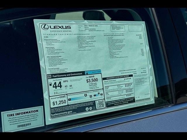 new 2024 Lexus ES 300h car, priced at $49,331