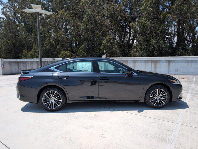 new 2025 Lexus ES 300h car, priced at $49,495