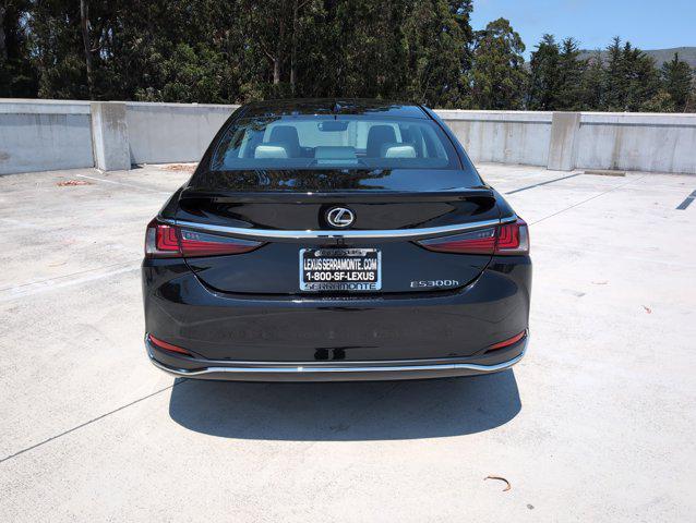 new 2025 Lexus ES 300h car, priced at $49,495
