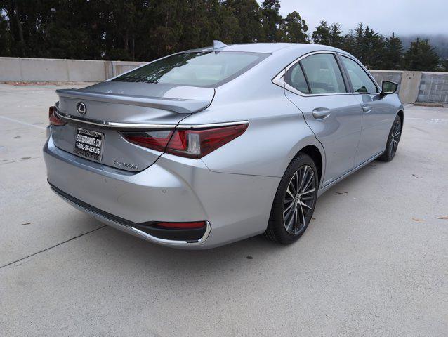 used 2022 Lexus ES 300h car, priced at $34,999