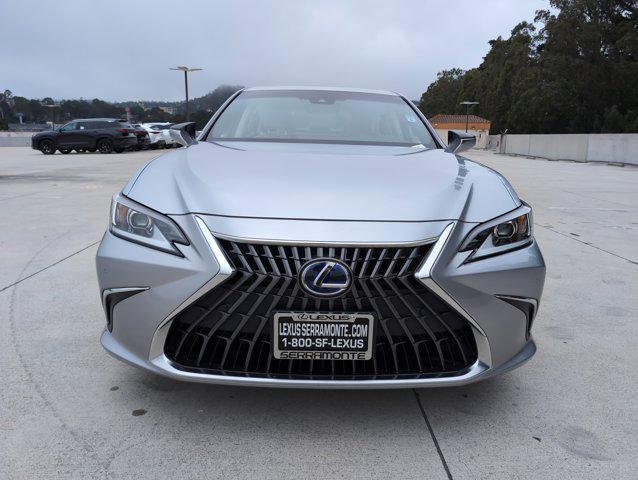 used 2022 Lexus ES 300h car, priced at $34,999