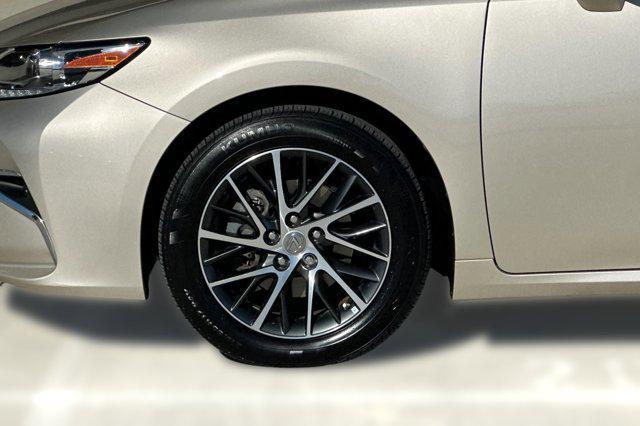 used 2016 Lexus ES 350 car, priced at $22,397