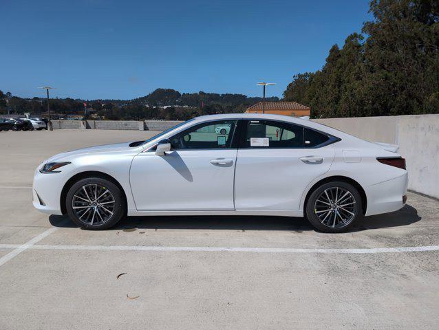 new 2025 Lexus ES 300h car, priced at $47,314